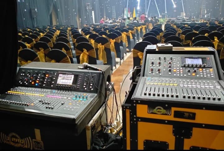 J-PRO About